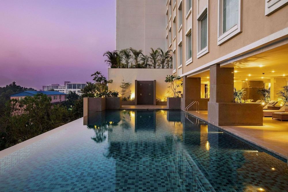 Lemon Tree Premier City Center Pune Zewnętrze zdjęcie